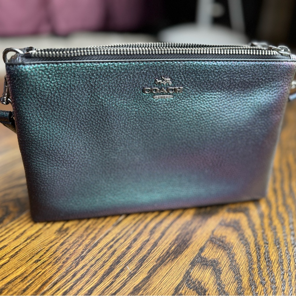 Authentic Coach Purse - Picture 5 of 6